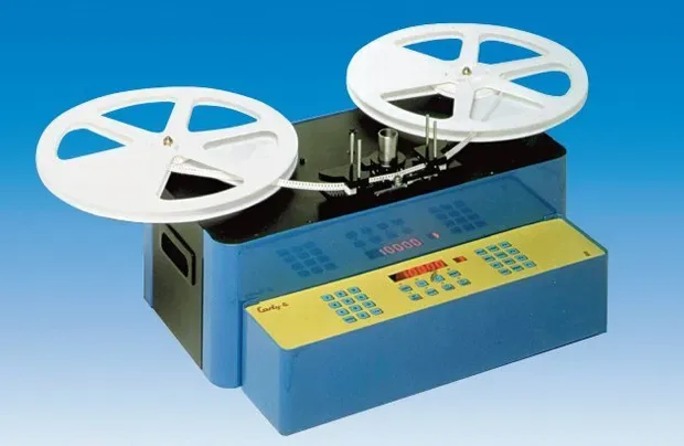 Моторизованный счетчик для SMD компонентов OLAMEF COUNTY-S EVO